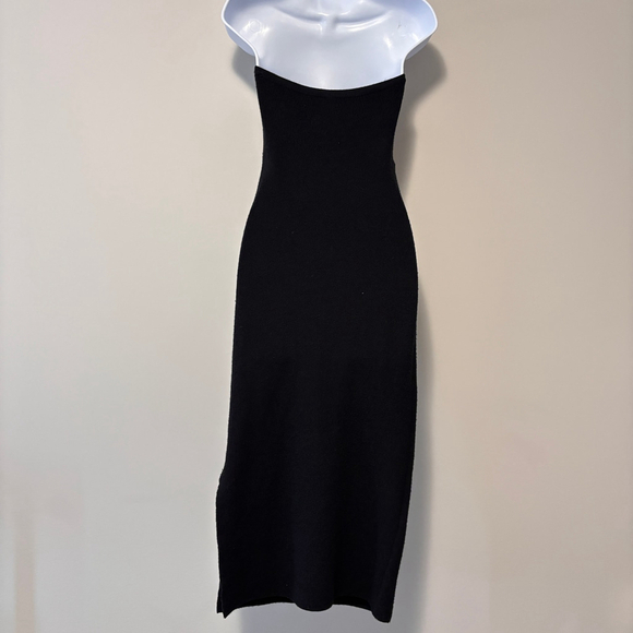 Bar III Women's Size Large Strapless Twist-Detail Black Midi Sweater Dress NWT - Picture 2 of 3